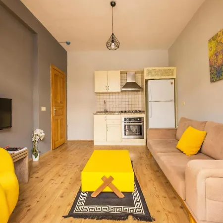 Old Town Deluxe Flats 3* Αττάλεια