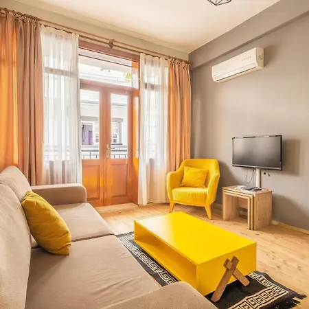 Old Town Deluxe Flats Ξενοδοχείο με διαμερίσματα Αττάλεια